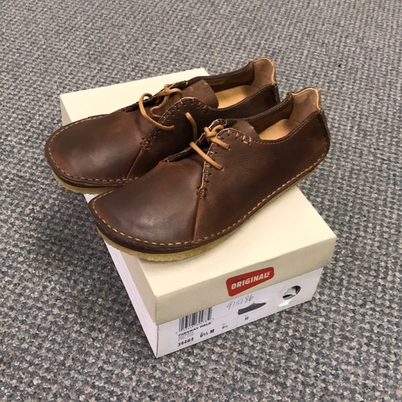 women's clarks faraway field